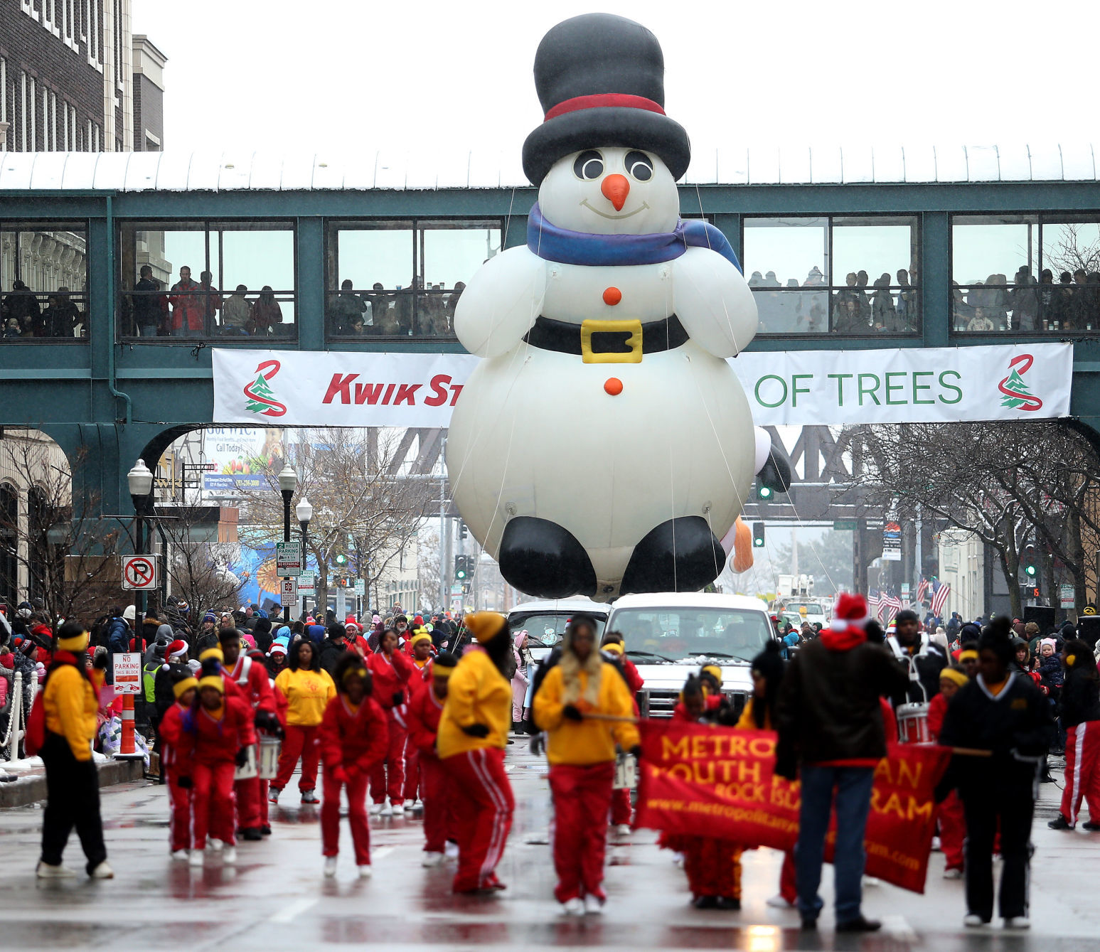 111718-qct-qca-parade-026